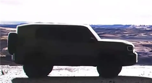 风暴娱乐登录：历时9年重回市场！全新丰田FJ酷路泽专利图曝光：有望2026年发布